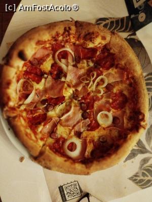 [P06] Quatro Stagioni Pizza » foto by Marius 72
 - 
<span class="allrVoted glyphicon glyphicon-heart hidden" id="av1449371"></span>
<a class="m-l-10 hidden" id="sv1449371" onclick="voting_Foto_DelVot(,1449371,28739)" role="button">șterge vot <span class="glyphicon glyphicon-remove"></span></a>
<a id="v91449371" class=" c-red"  onclick="voting_Foto_SetVot(1449371)" role="button"><span class="glyphicon glyphicon-heart-empty"></span> <b>LIKE</b> = Votează poza</a> <img class="hidden"  id="f1449371W9" src="/imagini/loader.gif" border="0" /><span class="AjErrMes hidden" id="e1449371ErM"></span>