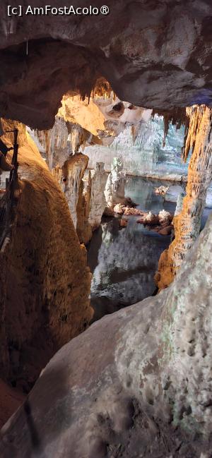 [P12] Capo Caccia - Grotte di Nettuno. » foto by iulianic
 - 
<span class="allrVoted glyphicon glyphicon-heart hidden" id="av1449601"></span>
<a class="m-l-10 hidden" id="sv1449601" onclick="voting_Foto_DelVot(,1449601,28742)" role="button">șterge vot <span class="glyphicon glyphicon-remove"></span></a>
<a id="v91449601" class=" c-red"  onclick="voting_Foto_SetVot(1449601)" role="button"><span class="glyphicon glyphicon-heart-empty"></span> <b>LIKE</b> = Votează poza</a> <img class="hidden"  id="f1449601W9" src="/imagini/loader.gif" border="0" /><span class="AjErrMes hidden" id="e1449601ErM"></span>