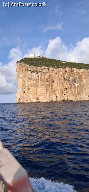 [P53] Capo Caccia - Cu vaporașul spre Grotte di Nettuno. » foto by iulianic
 - 
<span class="allrVoted glyphicon glyphicon-heart hidden" id="av1449642"></span>
<a class="m-l-10 hidden" id="sv1449642" onclick="voting_Foto_DelVot(,1449642,28742)" role="button">șterge vot <span class="glyphicon glyphicon-remove"></span></a>
<a id="v91449642" class=" c-red"  onclick="voting_Foto_SetVot(1449642)" role="button"><span class="glyphicon glyphicon-heart-empty"></span> <b>LIKE</b> = Votează poza</a> <img class="hidden"  id="f1449642W9" src="/imagini/loader.gif" border="0" /><span class="AjErrMes hidden" id="e1449642ErM"></span>