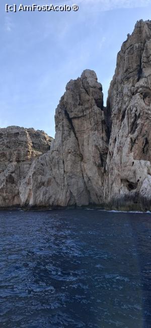 [P56] Capo Caccia - Cu vaporașul spre Grotte di Nettuno. » foto by iulianic
 - 
<span class="allrVoted glyphicon glyphicon-heart hidden" id="av1449645"></span>
<a class="m-l-10 hidden" id="sv1449645" onclick="voting_Foto_DelVot(,1449645,28742)" role="button">șterge vot <span class="glyphicon glyphicon-remove"></span></a>
<a id="v91449645" class=" c-red"  onclick="voting_Foto_SetVot(1449645)" role="button"><span class="glyphicon glyphicon-heart-empty"></span> <b>LIKE</b> = Votează poza</a> <img class="hidden"  id="f1449645W9" src="/imagini/loader.gif" border="0" /><span class="AjErrMes hidden" id="e1449645ErM"></span>