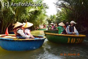 [P24] Hoi An Coconut Boat » foto by Pușcașu Marin
 - 
<span class="allrVoted glyphicon glyphicon-heart hidden" id="av1450595"></span>
<a class="m-l-10 hidden" id="sv1450595" onclick="voting_Foto_DelVot(,1450595,28750)" role="button">șterge vot <span class="glyphicon glyphicon-remove"></span></a>
<a id="v91450595" class=" c-red"  onclick="voting_Foto_SetVot(1450595)" role="button"><span class="glyphicon glyphicon-heart-empty"></span> <b>LIKE</b> = Votează poza</a> <img class="hidden"  id="f1450595W9" src="/imagini/loader.gif" border="0" /><span class="AjErrMes hidden" id="e1450595ErM"></span>