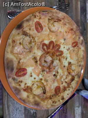 [P10] Pizza Pink flamingo cu creveți,somon afumat ,roșii cherry,mozarella și usturoi » foto by AZE
 - 
<span class="allrVoted glyphicon glyphicon-heart hidden" id="av1461440"></span>
<a class="m-l-10 hidden" id="sv1461440" onclick="voting_Foto_DelVot(,1461440,28820)" role="button">șterge vot <span class="glyphicon glyphicon-remove"></span></a>
<a id="v91461440" class=" c-red"  onclick="voting_Foto_SetVot(1461440)" role="button"><span class="glyphicon glyphicon-heart-empty"></span> <b>LIKE</b> = Votează poza</a> <img class="hidden"  id="f1461440W9" src="/imagini/loader.gif" border="0" /><span class="AjErrMes hidden" id="e1461440ErM"></span>