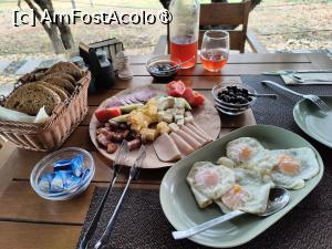 [P34] Mic dejun la Perryland » foto by crismis
 - 
<span class="allrVoted glyphicon glyphicon-heart hidden" id="av1463639"></span>
<a class="m-l-10 hidden" id="sv1463639" onclick="voting_Foto_DelVot(,1463639,28836)" role="button">șterge vot <span class="glyphicon glyphicon-remove"></span></a>
<a id="v91463639" class=" c-red"  onclick="voting_Foto_SetVot(1463639)" role="button"><span class="glyphicon glyphicon-heart-empty"></span> <b>LIKE</b> = Votează poza</a> <img class="hidden"  id="f1463639W9" src="/imagini/loader.gif" border="0" /><span class="AjErrMes hidden" id="e1463639ErM"></span>