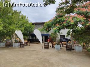 [P45] Vedere din parcare spre restaurant » foto by crismis
 - 
<span class="allrVoted glyphicon glyphicon-heart hidden" id="av1463650"></span>
<a class="m-l-10 hidden" id="sv1463650" onclick="voting_Foto_DelVot(,1463650,28836)" role="button">șterge vot <span class="glyphicon glyphicon-remove"></span></a>
<a id="v91463650" class=" c-red"  onclick="voting_Foto_SetVot(1463650)" role="button"><span class="glyphicon glyphicon-heart-empty"></span> <b>LIKE</b> = Votează poza</a> <img class="hidden"  id="f1463650W9" src="/imagini/loader.gif" border="0" /><span class="AjErrMes hidden" id="e1463650ErM"></span>