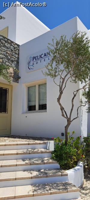 [P01] Hotel Pelican la intrare » foto by irinad
 - 
<span class="allrVoted glyphicon glyphicon-heart hidden" id="av1465633"></span>
<a class="m-l-10 hidden" id="sv1465633" onclick="voting_Foto_DelVot(,1465633,28853)" role="button">șterge vot <span class="glyphicon glyphicon-remove"></span></a>
<a id="v91465633" class=" c-red"  onclick="voting_Foto_SetVot(1465633)" role="button"><span class="glyphicon glyphicon-heart-empty"></span> <b>LIKE</b> = Votează poza</a> <img class="hidden"  id="f1465633W9" src="/imagini/loader.gif" border="0" /><span class="AjErrMes hidden" id="e1465633ErM"></span>