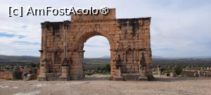 [P34] Volubilis, Arcul de Triumf - Arcul lui Caracalla la intrarea principală în anticul Volubilis » foto by mprofeanu
 - 
<span class="allrVoted glyphicon glyphicon-heart hidden" id="av1468608"></span>
<a class="m-l-10 hidden" id="sv1468608" onclick="voting_Foto_DelVot(,1468608,28879)" role="button">șterge vot <span class="glyphicon glyphicon-remove"></span></a>
<a id="v91468608" class=" c-red"  onclick="voting_Foto_SetVot(1468608)" role="button"><span class="glyphicon glyphicon-heart-empty"></span> <b>LIKE</b> = Votează poza</a> <img class="hidden"  id="f1468608W9" src="/imagini/loader.gif" border="0" /><span class="AjErrMes hidden" id="e1468608ErM"></span>