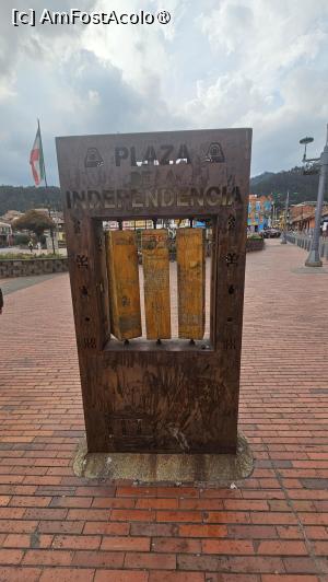 [P53] piata independenței » foto by robert
 - 
<span class="allrVoted glyphicon glyphicon-heart hidden" id="av1490375"></span>
<a class="m-l-10 hidden" id="sv1490375" onclick="voting_Foto_DelVot(,1490375,28908)" role="button">șterge vot <span class="glyphicon glyphicon-remove"></span></a>
<a id="v91490375" class=" c-red"  onclick="voting_Foto_SetVot(1490375)" role="button"><span class="glyphicon glyphicon-heart-empty"></span> <b>LIKE</b> = Votează poza</a> <img class="hidden"  id="f1490375W9" src="/imagini/loader.gif" border="0" /><span class="AjErrMes hidden" id="e1490375ErM"></span>