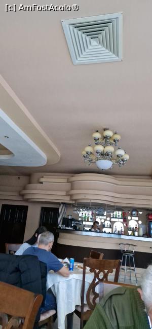 [P21] 21. Barul din restaurant. » foto by doinafil
 - 
<span class="allrVoted glyphicon glyphicon-heart hidden" id="av1505842"></span>
<a class="m-l-10 hidden" id="sv1505842" onclick="voting_Foto_DelVot(,1505842,28911)" role="button">șterge vot <span class="glyphicon glyphicon-remove"></span></a>
<a id="v91505842" class=" c-red"  onclick="voting_Foto_SetVot(1505842)" role="button"><span class="glyphicon glyphicon-heart-empty"></span> <b>LIKE</b> = Votează poza</a> <img class="hidden"  id="f1505842W9" src="/imagini/loader.gif" border="0" /><span class="AjErrMes hidden" id="e1505842ErM"></span>