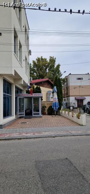 [P22] 22. În restaurant se poate intra și dinspre parcarea hotelului. » foto by doinafil
 - 
<span class="allrVoted glyphicon glyphicon-heart hidden" id="av1505843"></span>
<a class="m-l-10 hidden" id="sv1505843" onclick="voting_Foto_DelVot(,1505843,28911)" role="button">șterge vot <span class="glyphicon glyphicon-remove"></span></a>
<a id="v91505843" class=" c-red"  onclick="voting_Foto_SetVot(1505843)" role="button"><span class="glyphicon glyphicon-heart-empty"></span> <b>LIKE</b> = Votează poza</a> <img class="hidden"  id="f1505843W9" src="/imagini/loader.gif" border="0" /><span class="AjErrMes hidden" id="e1505843ErM"></span>