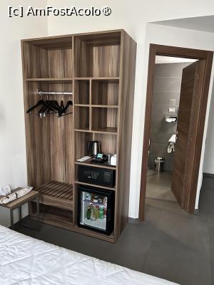 [P03] Spațiul de depozitare cu seif și minibar » foto by Marelte
 - 
<span class="allrVoted glyphicon glyphicon-heart hidden" id="av1475073"></span>
<a class="m-l-10 hidden" id="sv1475073" onclick="voting_Foto_DelVot(,1475073,28931)" role="button">șterge vot <span class="glyphicon glyphicon-remove"></span></a>
<a id="v91475073" class=" c-red"  onclick="voting_Foto_SetVot(1475073)" role="button"><span class="glyphicon glyphicon-heart-empty"></span> <b>LIKE</b> = Votează poza</a> <img class="hidden"  id="f1475073W9" src="/imagini/loader.gif" border="0" /><span class="AjErrMes hidden" id="e1475073ErM"></span>