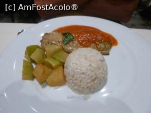 [P41] 41. Mihai a înlocuit friptura cu pește afumat și legume; orezul era nefiert. » foto by doinafil
 - 
<span class="allrVoted glyphicon glyphicon-heart hidden" id="av1477234"></span>
<a class="m-l-10 hidden" id="sv1477234" onclick="voting_Foto_DelVot(,1477234,28941)" role="button">șterge vot <span class="glyphicon glyphicon-remove"></span></a>
<a id="v91477234" class=" c-red"  onclick="voting_Foto_SetVot(1477234)" role="button"><span class="glyphicon glyphicon-heart-empty"></span> <b>LIKE</b> = Votează poza</a> <img class="hidden"  id="f1477234W9" src="/imagini/loader.gif" border="0" /><span class="AjErrMes hidden" id="e1477234ErM"></span>
