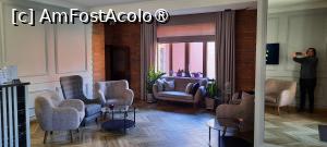 [P07] Cernăuți, T&S Apart-Hotel, La Recepție » foto by mprofeanu
 - 
<span class="allrVoted glyphicon glyphicon-heart hidden" id="av1479890"></span>
<a class="m-l-10 hidden" id="sv1479890" onclick="voting_Foto_DelVot(,1479890,28959)" role="button">șterge vot <span class="glyphicon glyphicon-remove"></span></a>
<a id="v91479890" class=" c-red"  onclick="voting_Foto_SetVot(1479890)" role="button"><span class="glyphicon glyphicon-heart-empty"></span> <b>LIKE</b> = Votează poza</a> <img class="hidden"  id="f1479890W9" src="/imagini/loader.gif" border="0" /><span class="AjErrMes hidden" id="e1479890ErM"></span>