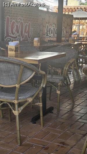 [P13] pe la restaurant » foto by robert
 - 
<span class="allrVoted glyphicon glyphicon-heart hidden" id="av1480535"></span>
<a class="m-l-10 hidden" id="sv1480535" onclick="voting_Foto_DelVot(,1480535,28964)" role="button">șterge vot <span class="glyphicon glyphicon-remove"></span></a>
<a id="v91480535" class=" c-red"  onclick="voting_Foto_SetVot(1480535)" role="button"><span class="glyphicon glyphicon-heart-empty"></span> <b>LIKE</b> = Votează poza</a> <img class="hidden"  id="f1480535W9" src="/imagini/loader.gif" border="0" /><span class="AjErrMes hidden" id="e1480535ErM"></span>