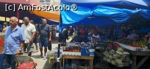 [P54] 53. Sunt aici multe și variate produse, dar și aglomerație mare. » foto by msnd
 - 
<span class="allrVoted glyphicon glyphicon-heart hidden" id="av1481033"></span>
<a class="m-l-10 hidden" id="sv1481033" onclick="voting_Foto_DelVot(,1481033,28967)" role="button">șterge vot <span class="glyphicon glyphicon-remove"></span></a>
<a id="v91481033" class=" c-red"  onclick="voting_Foto_SetVot(1481033)" role="button"><span class="glyphicon glyphicon-heart-empty"></span> <b>LIKE</b> = Votează poza</a> <img class="hidden"  id="f1481033W9" src="/imagini/loader.gif" border="0" /><span class="AjErrMes hidden" id="e1481033ErM"></span>