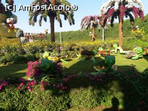 [P07] locuri de joaca pentru pitici, cu gaze dragute si colorate in copacii » foto by roth
 - 
<span class="allrVoted glyphicon glyphicon-heart hidden" id="av947512"></span>
<a class="m-l-10 hidden" id="sv947512" onclick="voting_Foto_DelVot(,947512,28974)" role="button">șterge vot <span class="glyphicon glyphicon-remove"></span></a>
<a id="v9947512" class=" c-red"  onclick="voting_Foto_SetVot(947512)" role="button"><span class="glyphicon glyphicon-heart-empty"></span> <b>LIKE</b> = Votează poza</a> <img class="hidden"  id="f947512W9" src="/imagini/loader.gif" border="0" /><span class="AjErrMes hidden" id="e947512ErM"></span>