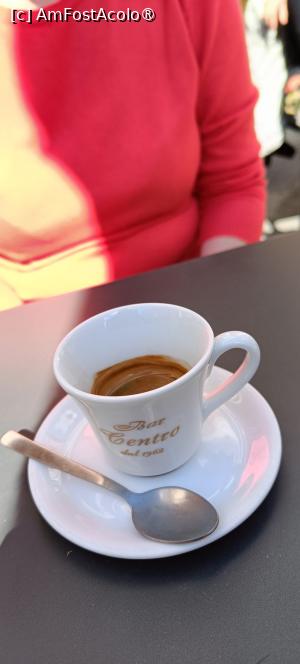 [P09] Espresso la Pisa. » foto by tata123 🔱
 - 
<span class="allrVoted glyphicon glyphicon-heart hidden" id="av1481732"></span>
<a class="m-l-10 hidden" id="sv1481732" onclick="voting_Foto_DelVot(,1481732,28976)" role="button">șterge vot <span class="glyphicon glyphicon-remove"></span></a>
<a id="v91481732" class=" c-red"  onclick="voting_Foto_SetVot(1481732)" role="button"><span class="glyphicon glyphicon-heart-empty"></span> <b>LIKE</b> = Votează poza</a> <img class="hidden"  id="f1481732W9" src="/imagini/loader.gif" border="0" /><span class="AjErrMes hidden" id="e1481732ErM"></span>