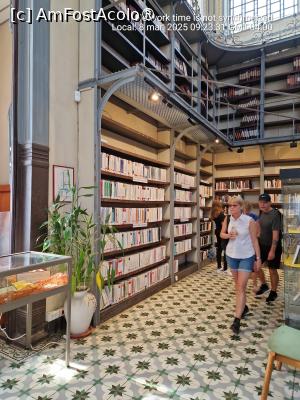 [P03] 03. Interior bibliotecă. » foto by doinafil
 - 
<span class="allrVoted glyphicon glyphicon-heart hidden" id="av1482882"></span>
<a class="m-l-10 hidden" id="sv1482882" onclick="voting_Foto_DelVot(,1482882,28987)" role="button">șterge vot <span class="glyphicon glyphicon-remove"></span></a>
<a id="v91482882" class=" c-red"  onclick="voting_Foto_SetVot(1482882)" role="button"><span class="glyphicon glyphicon-heart-empty"></span> <b>LIKE</b> = Votează poza</a> <img class="hidden"  id="f1482882W9" src="/imagini/loader.gif" border="0" /><span class="AjErrMes hidden" id="e1482882ErM"></span>