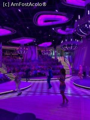 [P14] spectacol la Panorama Lounge » foto by aurora56
 - 
<span class="allrVoted glyphicon glyphicon-heart hidden" id="av1486422"></span>
<a class="m-l-10 hidden" id="sv1486422" onclick="voting_Foto_DelVot(,1486422,29014)" role="button">șterge vot <span class="glyphicon glyphicon-remove"></span></a>
<a id="v91486422" class=" c-red"  onclick="voting_Foto_SetVot(1486422)" role="button"><span class="glyphicon glyphicon-heart-empty"></span> <b>LIKE</b> = Votează poza</a> <img class="hidden"  id="f1486422W9" src="/imagini/loader.gif" border="0" /><span class="AjErrMes hidden" id="e1486422ErM"></span>
