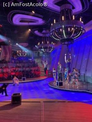 [P26] spectacol la Panorama Lounge » foto by aurora56
 - 
<span class="allrVoted glyphicon glyphicon-heart hidden" id="av1486434"></span>
<a class="m-l-10 hidden" id="sv1486434" onclick="voting_Foto_DelVot(,1486434,29014)" role="button">șterge vot <span class="glyphicon glyphicon-remove"></span></a>
<a id="v91486434" class=" c-red"  onclick="voting_Foto_SetVot(1486434)" role="button"><span class="glyphicon glyphicon-heart-empty"></span> <b>LIKE</b> = Votează poza</a> <img class="hidden"  id="f1486434W9" src="/imagini/loader.gif" border="0" /><span class="AjErrMes hidden" id="e1486434ErM"></span>