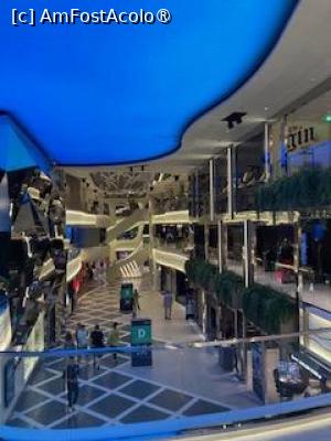 [P05] Promenada World interior fata » foto by aurora56
 - 
<span class="allrVoted glyphicon glyphicon-heart hidden" id="av1486413"></span>
<a class="m-l-10 hidden" id="sv1486413" onclick="voting_Foto_DelVot(,1486413,29014)" role="button">șterge vot <span class="glyphicon glyphicon-remove"></span></a>
<a id="v91486413" class=" c-red"  onclick="voting_Foto_SetVot(1486413)" role="button"><span class="glyphicon glyphicon-heart-empty"></span> <b>LIKE</b> = Votează poza</a> <img class="hidden"  id="f1486413W9" src="/imagini/loader.gif" border="0" /><span class="AjErrMes hidden" id="e1486413ErM"></span>