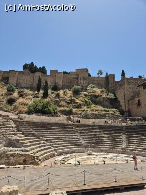 [P32] Malaga - Teatrul Roman » foto by ANILU
 - 
<span class="allrVoted glyphicon glyphicon-heart hidden" id="av1489946"></span>
<a class="m-l-10 hidden" id="sv1489946" onclick="voting_Foto_DelVot(,1489946,29019)" role="button">șterge vot <span class="glyphicon glyphicon-remove"></span></a>
<a id="v91489946" class=" c-red"  onclick="voting_Foto_SetVot(1489946)" role="button"><span class="glyphicon glyphicon-heart-empty"></span> <b>LIKE</b> = Votează poza</a> <img class="hidden"  id="f1489946W9" src="/imagini/loader.gif" border="0" /><span class="AjErrMes hidden" id="e1489946ErM"></span>