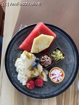 [P28] Restaurant Bay View,ce am mâncat » foto by AZE
 - 
<span class="allrVoted glyphicon glyphicon-heart hidden" id="av1488489"></span>
<a class="m-l-10 hidden" id="sv1488489" onclick="voting_Foto_DelVot(,1488489,29037)" role="button">șterge vot <span class="glyphicon glyphicon-remove"></span></a>
<a id="v91488489" class=" c-red"  onclick="voting_Foto_SetVot(1488489)" role="button"><span class="glyphicon glyphicon-heart-empty"></span> <b>LIKE</b> = Votează poza</a> <img class="hidden"  id="f1488489W9" src="/imagini/loader.gif" border="0" /><span class="AjErrMes hidden" id="e1488489ErM"></span>
