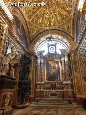 [P18] Capela Castiliei, Leonului si Portugaliei este inchinata Sfantului patron al Spaniei, Iacob cel Mare. Aceasta gazduieste doua morminte apartinand celor doi mari maestri portughezi: Manoel Pinto si Manoel de Vilhena. » foto by geani anto
 - 
<span class="allrVoted glyphicon glyphicon-heart hidden" id="av1258045"></span>
<a class="m-l-10 hidden" id="sv1258045" onclick="voting_Foto_DelVot(,1258045,29039)" role="button">șterge vot <span class="glyphicon glyphicon-remove"></span></a>
<a id="v91258045" class=" c-red"  onclick="voting_Foto_SetVot(1258045)" role="button"><span class="glyphicon glyphicon-heart-empty"></span> <b>LIKE</b> = Votează poza</a> <img class="hidden"  id="f1258045W9" src="/imagini/loader.gif" border="0" /><span class="AjErrMes hidden" id="e1258045ErM"></span>