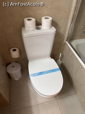 [P59] Ascos Coral Beach Hotel,WC » foto by AZE
 - 
<span class="allrVoted glyphicon glyphicon-heart hidden" id="av1489184"></span>
<a class="m-l-10 hidden" id="sv1489184" onclick="voting_Foto_DelVot(,1489184,29044)" role="button">șterge vot <span class="glyphicon glyphicon-remove"></span></a>
<a id="v91489184" class=" c-red"  onclick="voting_Foto_SetVot(1489184)" role="button"><span class="glyphicon glyphicon-heart-empty"></span> <b>LIKE</b> = Votează poza</a> <img class="hidden"  id="f1489184W9" src="/imagini/loader.gif" border="0" /><span class="AjErrMes hidden" id="e1489184ErM"></span>