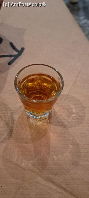 [P36] Taverna Kastanis, psimeni raki din partea casei » foto by irinad
 - 
<span class="allrVoted glyphicon glyphicon-heart hidden" id="av1496419"></span>
<a class="m-l-10 hidden" id="sv1496419" onclick="voting_Foto_DelVot(,1496419,29045)" role="button">șterge vot <span class="glyphicon glyphicon-remove"></span></a>
<a id="v91496419" class=" c-red"  onclick="voting_Foto_SetVot(1496419)" role="button"><span class="glyphicon glyphicon-heart-empty"></span> <b>LIKE</b> = Votează poza</a> <img class="hidden"  id="f1496419W9" src="/imagini/loader.gif" border="0" /><span class="AjErrMes hidden" id="e1496419ErM"></span>