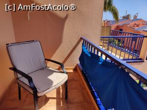 [P15] Un scaun pe balcon (erau 2) » foto by crismis
 - 
<span class="allrVoted glyphicon glyphicon-heart hidden" id="av1489974"></span>
<a class="m-l-10 hidden" id="sv1489974" onclick="voting_Foto_DelVot(,1489974,29047)" role="button">șterge vot <span class="glyphicon glyphicon-remove"></span></a>
<a id="v91489974" class=" c-red"  onclick="voting_Foto_SetVot(1489974)" role="button"><span class="glyphicon glyphicon-heart-empty"></span> <b>LIKE</b> = Votează poza</a> <img class="hidden"  id="f1489974W9" src="/imagini/loader.gif" border="0" /><span class="AjErrMes hidden" id="e1489974ErM"></span>