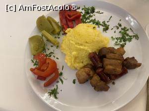 [P30] Hotel Alexandra Mamaia - papa bun » foto by nicole33
 - 
<span class="allrVoted glyphicon glyphicon-heart hidden" id="av1513050"></span>
<a class="m-l-10 hidden" id="sv1513050" onclick="voting_Foto_DelVot(,1513050,29052)" role="button">șterge vot <span class="glyphicon glyphicon-remove"></span></a>
<a id="v91513050" class=" c-red"  onclick="voting_Foto_SetVot(1513050)" role="button"><span class="glyphicon glyphicon-heart-empty"></span> <b>LIKE</b> = Votează poza</a> <img class="hidden"  id="f1513050W9" src="/imagini/loader.gif" border="0" /><span class="AjErrMes hidden" id="e1513050ErM"></span>