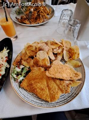 [P19] Șnițel cu chipsuri. Delicios » foto by laura mihaela
 - 
<span class="allrVoted glyphicon glyphicon-heart hidden" id="av1490901"></span>
<a class="m-l-10 hidden" id="sv1490901" onclick="voting_Foto_DelVot(,1490901,29056)" role="button">șterge vot <span class="glyphicon glyphicon-remove"></span></a>
<a id="v91490901" class=" c-red"  onclick="voting_Foto_SetVot(1490901)" role="button"><span class="glyphicon glyphicon-heart-empty"></span> <b>LIKE</b> = Votează poza</a> <img class="hidden"  id="f1490901W9" src="/imagini/loader.gif" border="0" /><span class="AjErrMes hidden" id="e1490901ErM"></span>