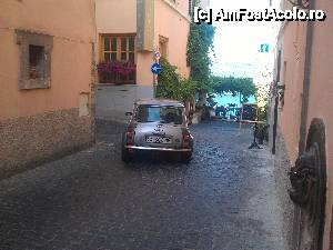 [P07] Castel Gandolfo / stradute pentru masinute » foto by eduardpetrut
 - 
<span class="allrVoted glyphicon glyphicon-heart hidden" id="av443687"></span>
<a class="m-l-10 hidden" id="sv443687" onclick="voting_Foto_DelVot(,443687,29060)" role="button">șterge vot <span class="glyphicon glyphicon-remove"></span></a>
<a id="v9443687" class=" c-red"  onclick="voting_Foto_SetVot(443687)" role="button"><span class="glyphicon glyphicon-heart-empty"></span> <b>LIKE</b> = Votează poza</a> <img class="hidden"  id="f443687W9" src="/imagini/loader.gif" border="0" /><span class="AjErrMes hidden" id="e443687ErM"></span>