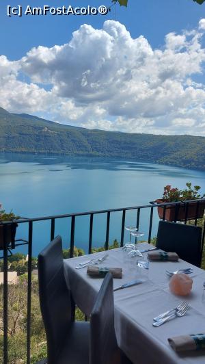 [P35] Vedere spre lac de pe terasa restaurantului Bucci. » foto by ANILU
 - 
<span class="allrVoted glyphicon glyphicon-heart hidden" id="av1329287"></span>
<a class="m-l-10 hidden" id="sv1329287" onclick="voting_Foto_DelVot(,1329287,29060)" role="button">șterge vot <span class="glyphicon glyphicon-remove"></span></a>
<a id="v91329287" class=" c-red"  onclick="voting_Foto_SetVot(1329287)" role="button"><span class="glyphicon glyphicon-heart-empty"></span> <b>LIKE</b> = Votează poza</a> <img class="hidden"  id="f1329287W9" src="/imagini/loader.gif" border="0" /><span class="AjErrMes hidden" id="e1329287ErM"></span>