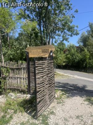 [P02] Inside The Village. Dinspre curte înseamnă ieșirea
 » foto by Yersinia Pestis
 - 
<span class="allrVoted glyphicon glyphicon-heart hidden" id="av1492885"></span>
<a class="m-l-10 hidden" id="sv1492885" onclick="voting_Foto_DelVot(,1492885,29072)" role="button">șterge vot <span class="glyphicon glyphicon-remove"></span></a>
<a id="v91492885" class=" c-red"  onclick="voting_Foto_SetVot(1492885)" role="button"><span class="glyphicon glyphicon-heart-empty"></span> <b>LIKE</b> = Votează poza</a> <img class="hidden"  id="f1492885W9" src="/imagini/loader.gif" border="0" /><span class="AjErrMes hidden" id="e1492885ErM"></span>