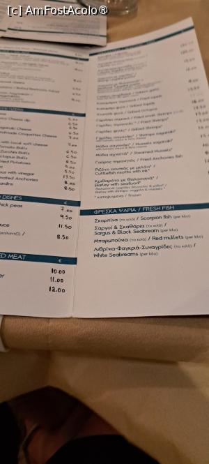 [P41] Taverna Akrogiali, Pera Gialos, meniu » foto by irinad
 - 
<span class="allrVoted glyphicon glyphicon-heart hidden" id="av1493517"></span>
<a class="m-l-10 hidden" id="sv1493517" onclick="voting_Foto_DelVot(,1493517,29075)" role="button">șterge vot <span class="glyphicon glyphicon-remove"></span></a>
<a id="v91493517" class=" c-red"  onclick="voting_Foto_SetVot(1493517)" role="button"><span class="glyphicon glyphicon-heart-empty"></span> <b>LIKE</b> = Votează poza</a> <img class="hidden"  id="f1493517W9" src="/imagini/loader.gif" border="0" /><span class="AjErrMes hidden" id="e1493517ErM"></span>