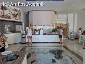 [P08] Intrarea in restaurant si standul de cafea, racoritoare, ceai si dozatorul de apa » foto by Scorpions
 - 
<span class="allrVoted glyphicon glyphicon-heart hidden" id="av1498380"></span>
<a class="m-l-10 hidden" id="sv1498380" onclick="voting_Foto_DelVot(,1498380,29125)" role="button">șterge vot <span class="glyphicon glyphicon-remove"></span></a>
<a id="v91498380" class=" c-red"  onclick="voting_Foto_SetVot(1498380)" role="button"><span class="glyphicon glyphicon-heart-empty"></span> <b>LIKE</b> = Votează poza</a> <img class="hidden"  id="f1498380W9" src="/imagini/loader.gif" border="0" /><span class="AjErrMes hidden" id="e1498380ErM"></span>