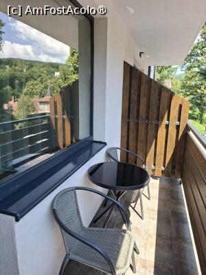 [P10] Balconul camerei 11 » foto by zlatna
 - 
<span class="allrVoted glyphicon glyphicon-heart hidden" id="av1498717"></span>
<a class="m-l-10 hidden" id="sv1498717" onclick="voting_Foto_DelVot(,1498717,29126)" role="button">șterge vot <span class="glyphicon glyphicon-remove"></span></a>
<a id="v91498717" class=" c-red"  onclick="voting_Foto_SetVot(1498717)" role="button"><span class="glyphicon glyphicon-heart-empty"></span> <b>LIKE</b> = Votează poza</a> <img class="hidden"  id="f1498717W9" src="/imagini/loader.gif" border="0" /><span class="AjErrMes hidden" id="e1498717ErM"></span>