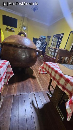 [P14] la restaurant » foto by robert
 - 
<span class="allrVoted glyphicon glyphicon-heart hidden" id="av1499628"></span>
<a class="m-l-10 hidden" id="sv1499628" onclick="voting_Foto_DelVot(,1499628,29130)" role="button">șterge vot <span class="glyphicon glyphicon-remove"></span></a>
<a id="v91499628" class=" c-red"  onclick="voting_Foto_SetVot(1499628)" role="button"><span class="glyphicon glyphicon-heart-empty"></span> <b>LIKE</b> = Votează poza</a> <img class="hidden"  id="f1499628W9" src="/imagini/loader.gif" border="0" /><span class="AjErrMes hidden" id="e1499628ErM"></span>