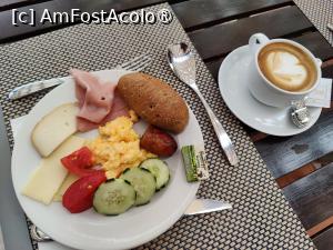 [P63] Exemplu de mic dejun » foto by crismis
 - 
<span class="allrVoted glyphicon glyphicon-heart hidden" id="av1499758"></span>
<a class="m-l-10 hidden" id="sv1499758" onclick="voting_Foto_DelVot(,1499758,29133)" role="button">șterge vot <span class="glyphicon glyphicon-remove"></span></a>
<a id="v91499758" class=" c-red"  onclick="voting_Foto_SetVot(1499758)" role="button"><span class="glyphicon glyphicon-heart-empty"></span> <b>LIKE</b> = Votează poza</a> <img class="hidden"  id="f1499758W9" src="/imagini/loader.gif" border="0" /><span class="AjErrMes hidden" id="e1499758ErM"></span>