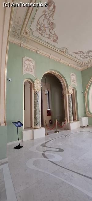 [P35] Constanta - Cazinoul, intrarea in fosta sala de bal. » foto by iulianic
 - 
<span class="allrVoted glyphicon glyphicon-heart hidden" id="av1547725"></span>
<a class="m-l-10 hidden" id="sv1547725" onclick="voting_Foto_DelVot(,1547725,29149)" role="button">șterge vot <span class="glyphicon glyphicon-remove"></span></a>
<a id="v91547725" class=" c-red"  onclick="voting_Foto_SetVot(1547725)" role="button"><span class="glyphicon glyphicon-heart-empty"></span> <b>LIKE</b> = Votează poza</a> <img class="hidden"  id="f1547725W9" src="/imagini/loader.gif" border="0" /><span class="AjErrMes hidden" id="e1547725ErM"></span>