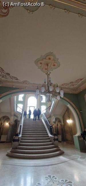 [P08] 8. Scara principală; se vede pavimentul cu modele și candelabrul din plafon. » foto by doinafil
 - 
<span class="allrVoted glyphicon glyphicon-heart hidden" id="av1524090"></span>
<a class="m-l-10 hidden" id="sv1524090" onclick="voting_Foto_DelVot(,1524090,29149)" role="button">șterge vot <span class="glyphicon glyphicon-remove"></span></a>
<a id="v91524090" class=" c-red"  onclick="voting_Foto_SetVot(1524090)" role="button"><span class="glyphicon glyphicon-heart-empty"></span> <b>LIKE</b> = Votează poza</a> <img class="hidden"  id="f1524090W9" src="/imagini/loader.gif" border="0" /><span class="AjErrMes hidden" id="e1524090ErM"></span>
