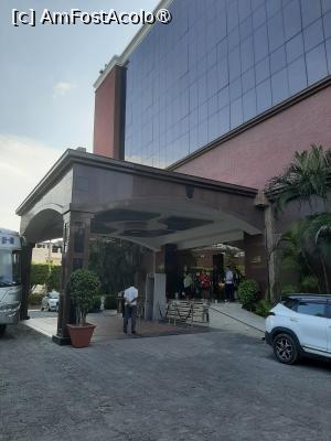 [P04] The Piccadily Lucknow » foto by adso
 - 
<span class="allrVoted glyphicon glyphicon-heart hidden" id="av1502422"></span>
<a class="m-l-10 hidden" id="sv1502422" onclick="voting_Foto_DelVot(,1502422,29151)" role="button">șterge vot <span class="glyphicon glyphicon-remove"></span></a>
<a id="v91502422" class=" c-red"  onclick="voting_Foto_SetVot(1502422)" role="button"><span class="glyphicon glyphicon-heart-empty"></span> <b>LIKE</b> = Votează poza</a> <img class="hidden"  id="f1502422W9" src="/imagini/loader.gif" border="0" /><span class="AjErrMes hidden" id="e1502422ErM"></span>