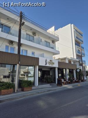 [P02] Hotel Mikes Kanarium City » foto by ANILU
 - 
<span class="allrVoted glyphicon glyphicon-heart hidden" id="av1504090"></span>
<a class="m-l-10 hidden" id="sv1504090" onclick="voting_Foto_DelVot(,1504090,29163)" role="button">șterge vot <span class="glyphicon glyphicon-remove"></span></a>
<a id="v91504090" class=" c-red"  onclick="voting_Foto_SetVot(1504090)" role="button"><span class="glyphicon glyphicon-heart-empty"></span> <b>LIKE</b> = Votează poza</a> <img class="hidden"  id="f1504090W9" src="/imagini/loader.gif" border="0" /><span class="AjErrMes hidden" id="e1504090ErM"></span>