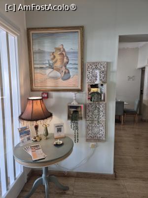 [P08] Hotel Mikes Kanarium City - prin recepție » foto by ANILU
 - 
<span class="allrVoted glyphicon glyphicon-heart hidden" id="av1504096"></span>
<a class="m-l-10 hidden" id="sv1504096" onclick="voting_Foto_DelVot(,1504096,29163)" role="button">șterge vot <span class="glyphicon glyphicon-remove"></span></a>
<a id="v91504096" class=" c-red"  onclick="voting_Foto_SetVot(1504096)" role="button"><span class="glyphicon glyphicon-heart-empty"></span> <b>LIKE</b> = Votează poza</a> <img class="hidden"  id="f1504096W9" src="/imagini/loader.gif" border="0" /><span class="AjErrMes hidden" id="e1504096ErM"></span>