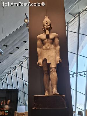 [P55] GEM, Galeria 04, Statuia colosală a regelui Senusret I, Karnak, Dinastia 12, granit » foto by mprofeanu
 - 
<span class="allrVoted glyphicon glyphicon-heart hidden" id="av1526999"></span>
<a class="m-l-10 hidden" id="sv1526999" onclick="voting_Foto_DelVot(,1526999,29165)" role="button">șterge vot <span class="glyphicon glyphicon-remove"></span></a>
<a id="v91526999" class=" c-red"  onclick="voting_Foto_SetVot(1526999)" role="button"><span class="glyphicon glyphicon-heart-empty"></span> <b>LIKE</b> = Votează poza</a> <img class="hidden"  id="f1526999W9" src="/imagini/loader.gif" border="0" /><span class="AjErrMes hidden" id="e1526999ErM"></span>