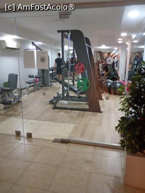 [P17] Sala de fitness de la Subsol (cota -1). » foto by ovidiuyepi
 - 
<span class="allrVoted glyphicon glyphicon-heart hidden" id="av1504887"></span>
<a class="m-l-10 hidden" id="sv1504887" onclick="voting_Foto_DelVot(,1504887,29168)" role="button">șterge vot <span class="glyphicon glyphicon-remove"></span></a>
<a id="v91504887" class=" c-red"  onclick="voting_Foto_SetVot(1504887)" role="button"><span class="glyphicon glyphicon-heart-empty"></span> <b>LIKE</b> = Votează poza</a> <img class="hidden"  id="f1504887W9" src="/imagini/loader.gif" border="0" /><span class="AjErrMes hidden" id="e1504887ErM"></span>