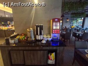 [P33] Dozatoarele de cafea, ceai și lapte cald. Produse cu gust fad. » foto by ovidiuyepi
 - 
<span class="allrVoted glyphicon glyphicon-heart hidden" id="av1504903"></span>
<a class="m-l-10 hidden" id="sv1504903" onclick="voting_Foto_DelVot(,1504903,29168)" role="button">șterge vot <span class="glyphicon glyphicon-remove"></span></a>
<a id="v91504903" class=" c-red"  onclick="voting_Foto_SetVot(1504903)" role="button"><span class="glyphicon glyphicon-heart-empty"></span> <b>LIKE</b> = Votează poza</a> <img class="hidden"  id="f1504903W9" src="/imagini/loader.gif" border="0" /><span class="AjErrMes hidden" id="e1504903ErM"></span>