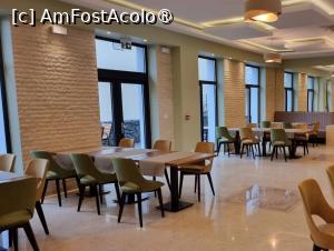 [P11] in restaurant » foto by zlatna
 - 
<span class="allrVoted glyphicon glyphicon-heart hidden" id="av1506316"></span>
<a class="m-l-10 hidden" id="sv1506316" onclick="voting_Foto_DelVot(,1506316,29176)" role="button">șterge vot <span class="glyphicon glyphicon-remove"></span></a>
<a id="v91506316" class=" c-red"  onclick="voting_Foto_SetVot(1506316)" role="button"><span class="glyphicon glyphicon-heart-empty"></span> <b>LIKE</b> = Votează poza</a> <img class="hidden"  id="f1506316W9" src="/imagini/loader.gif" border="0" /><span class="AjErrMes hidden" id="e1506316ErM"></span>