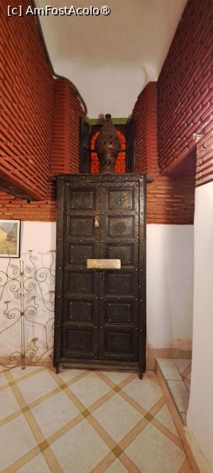 [P20] Ușa Riad Minorisa pe interior » foto by irinad
 - 
<span class="allrVoted glyphicon glyphicon-heart hidden" id="av1507962"></span>
<a class="m-l-10 hidden" id="sv1507962" onclick="voting_Foto_DelVot(,1507962,29184)" role="button">șterge vot <span class="glyphicon glyphicon-remove"></span></a>
<a id="v91507962" class=" c-red"  onclick="voting_Foto_SetVot(1507962)" role="button"><span class="glyphicon glyphicon-heart-empty"></span> <b>LIKE</b> = Votează poza</a> <img class="hidden"  id="f1507962W9" src="/imagini/loader.gif" border="0" /><span class="AjErrMes hidden" id="e1507962ErM"></span>